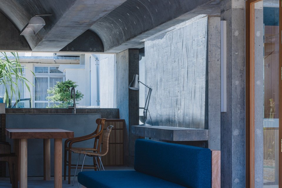 志坚原住宅，日本冲绳 / Studio Cochi Architects