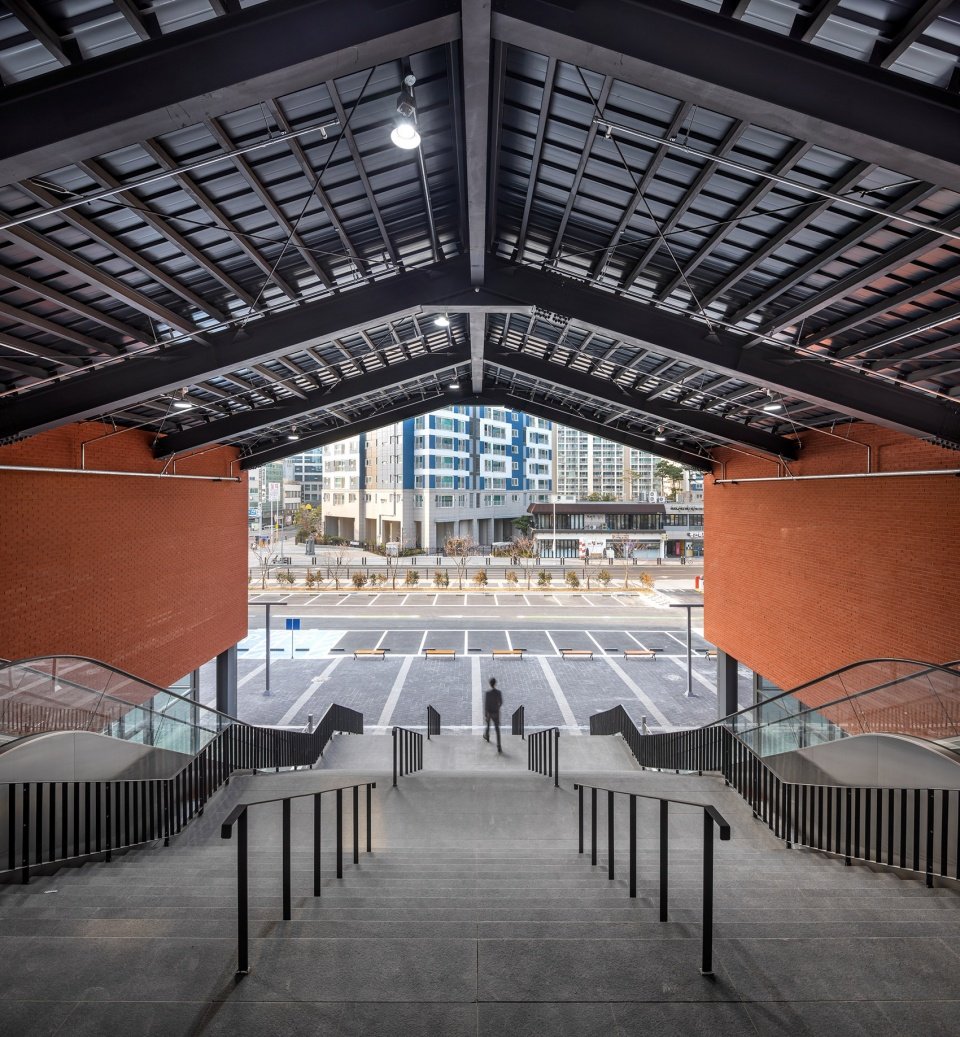 Millac 滨海市场，釜山 / LJL Architects + 2K1 Architecture