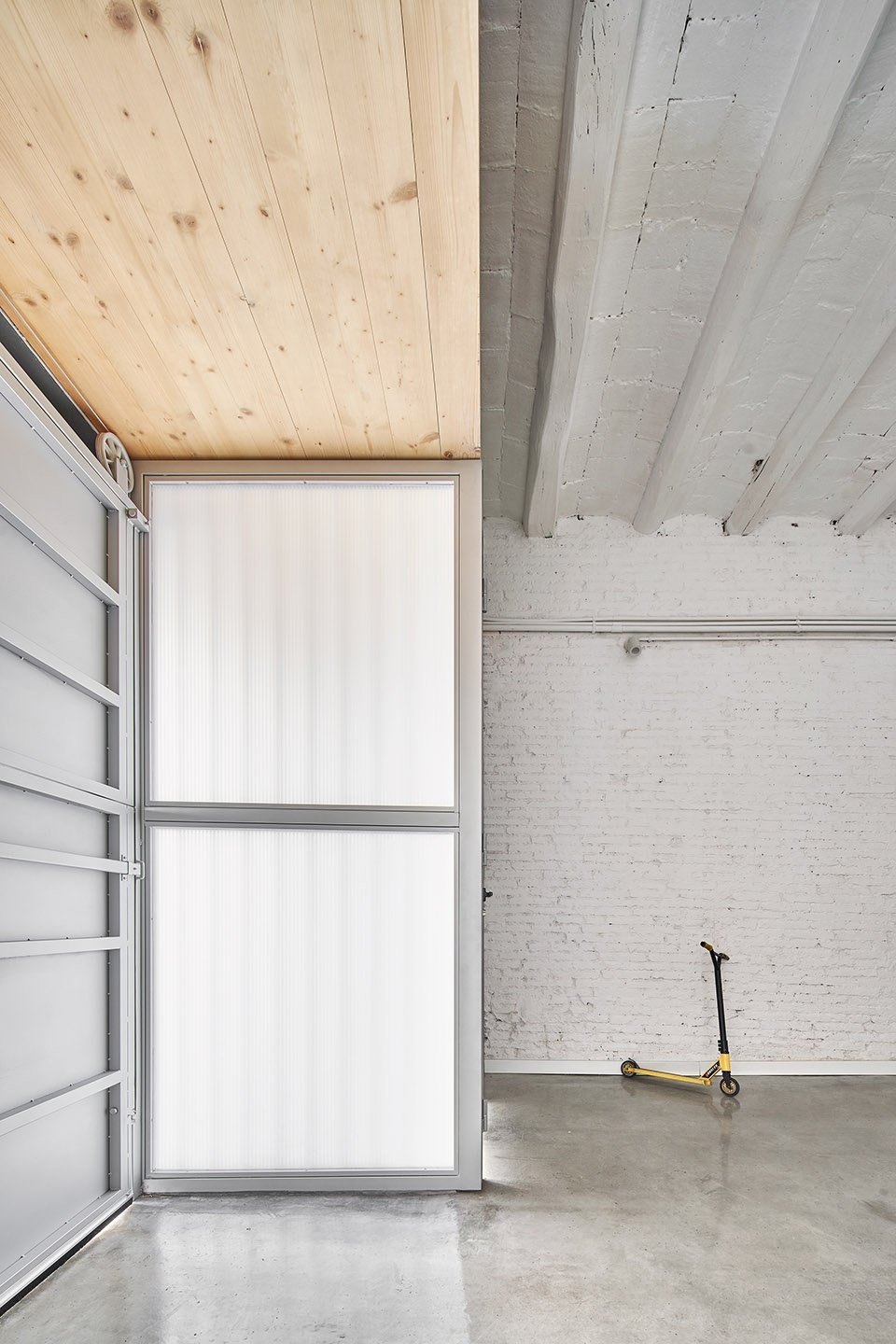 95PLA 特拉萨联排住宅翻新扩建，巴塞罗那 / Vallribera Arquitectes