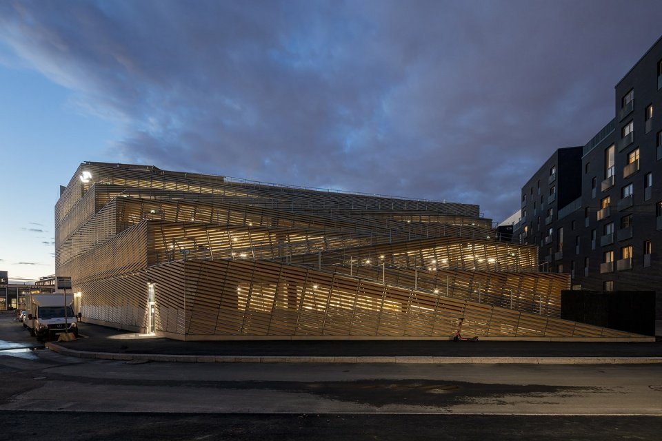 Saukonlaituri 停车设施，赫尔辛基 / ALA Architects