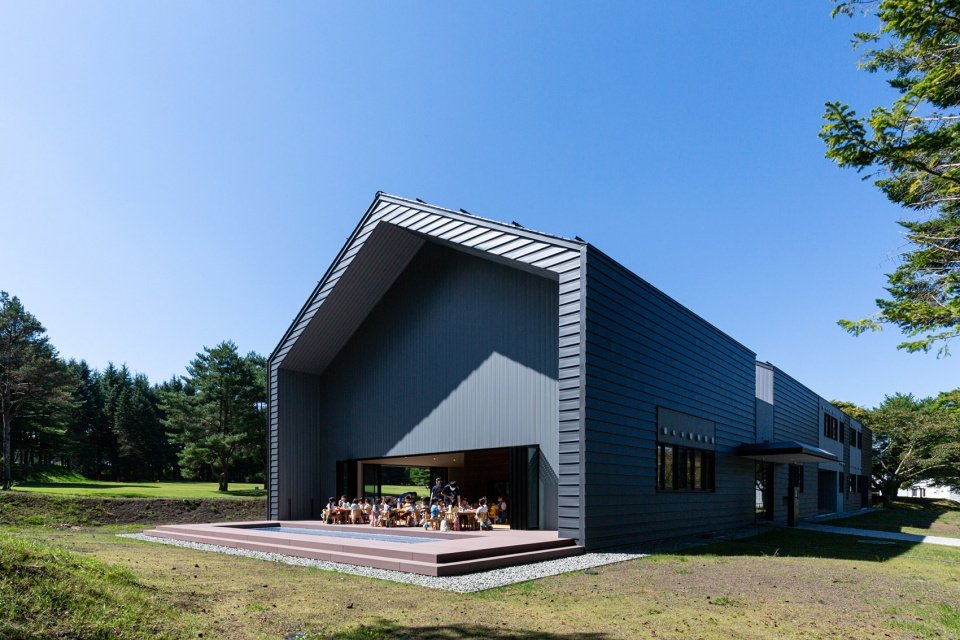 UB 幼儿园，日本 / HIBINOSEKKEI + Youji no Shiro + KIDS DESIGN LABO