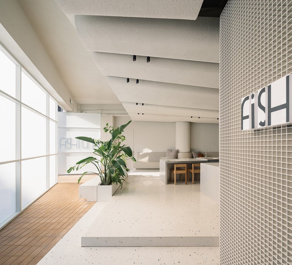 鱼缸咖啡，南京 / Office AIO