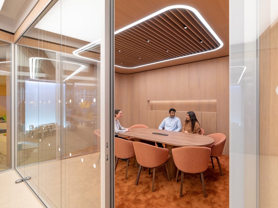 鹿特丹 NIO 蔚来中心，荷兰 / MVRDV