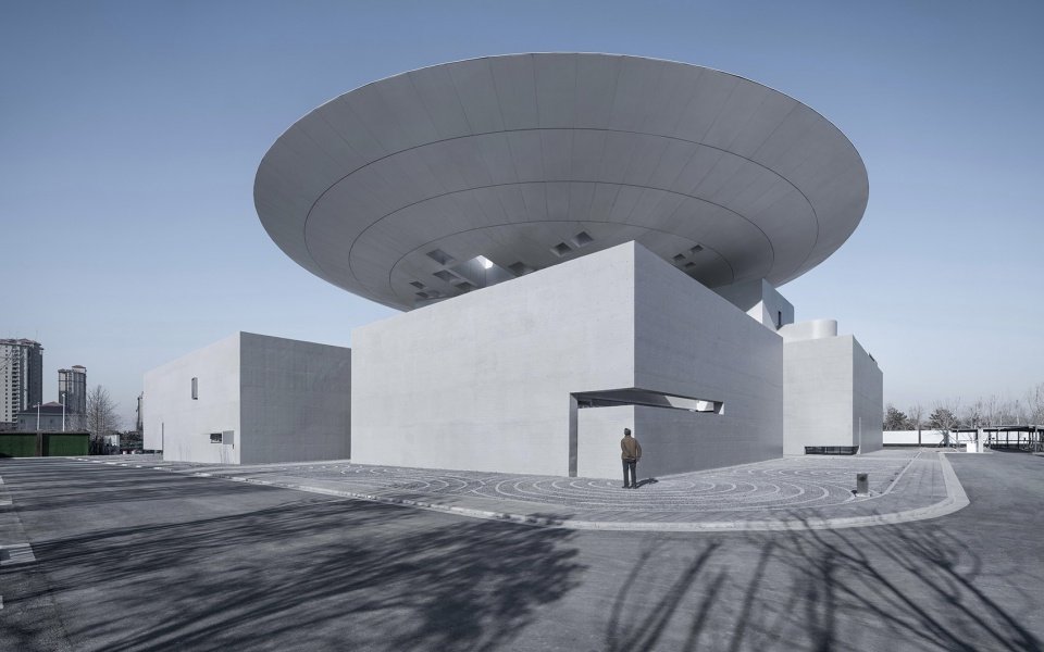 石家庄太平河城市片区展示中心 / 张·雷设计研究