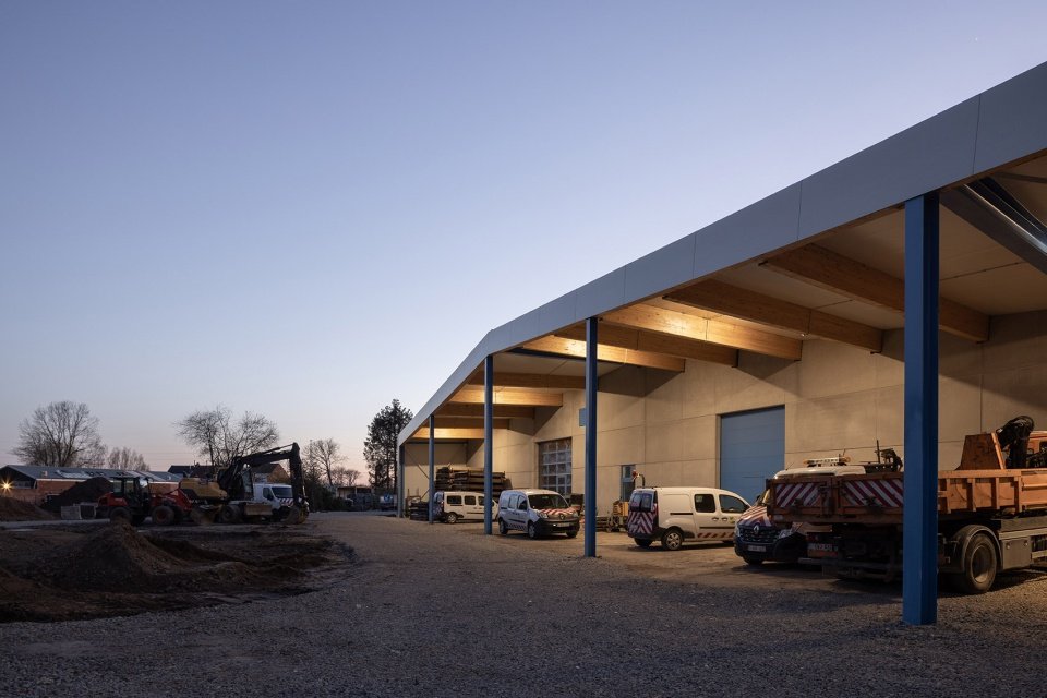Zemst：工坊车间和办公空间，比利时 / WE-S architects