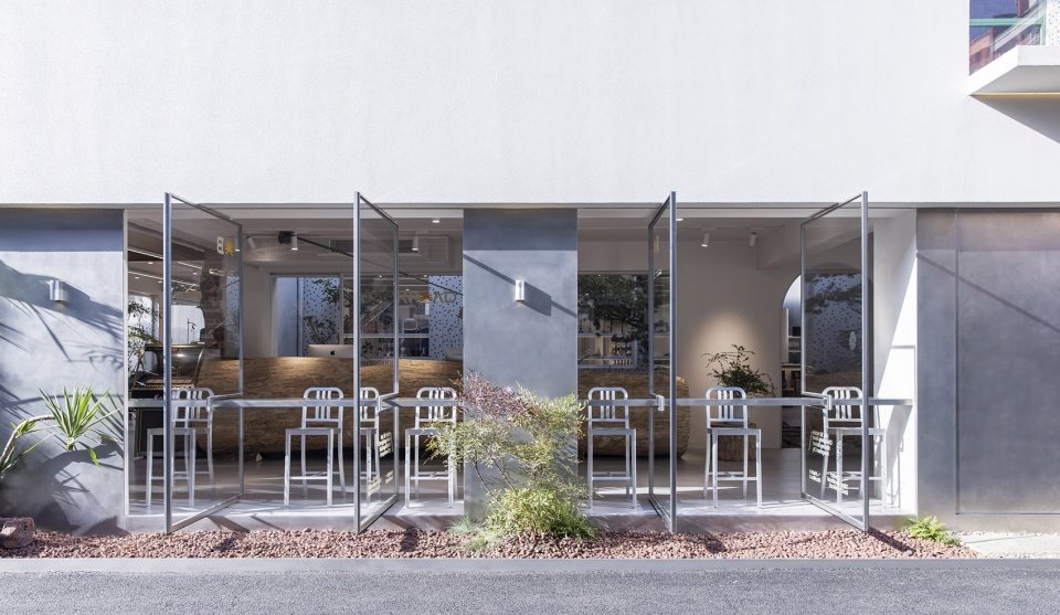 BACKROAD 户外集合店 / 杭州观堂设计 BACKROAD 户外集合店 / 杭州观堂设计