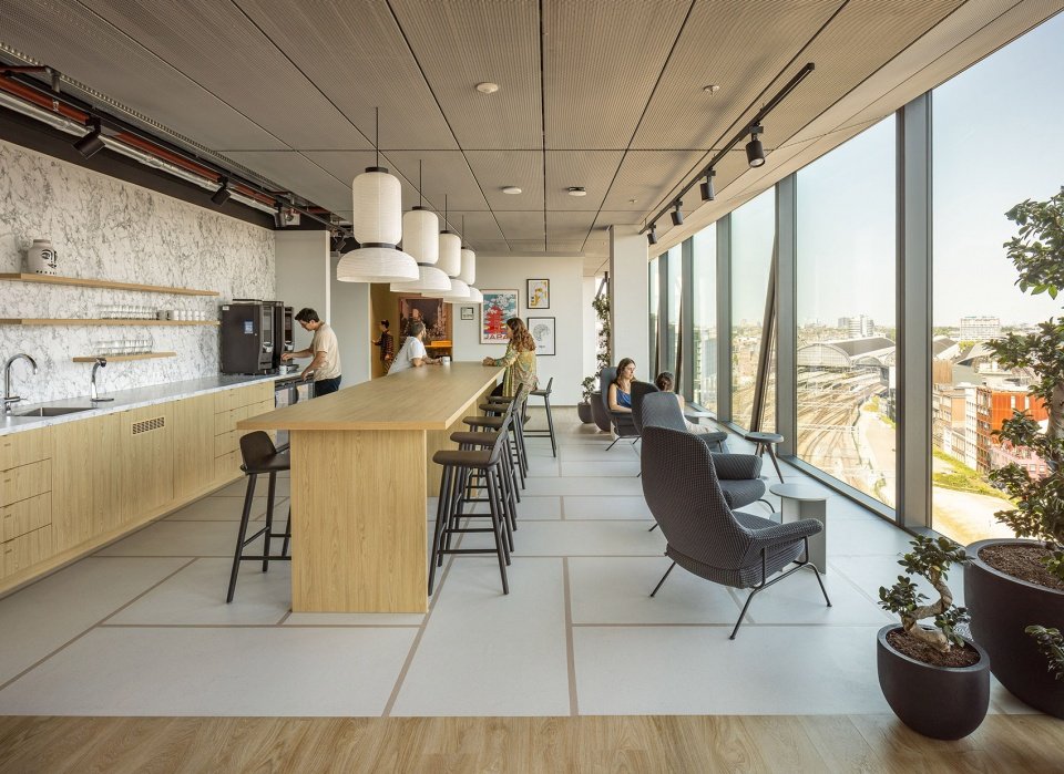 Booking.com 城市园区，阿姆斯特丹 / UNStudio + HofmanDujardin