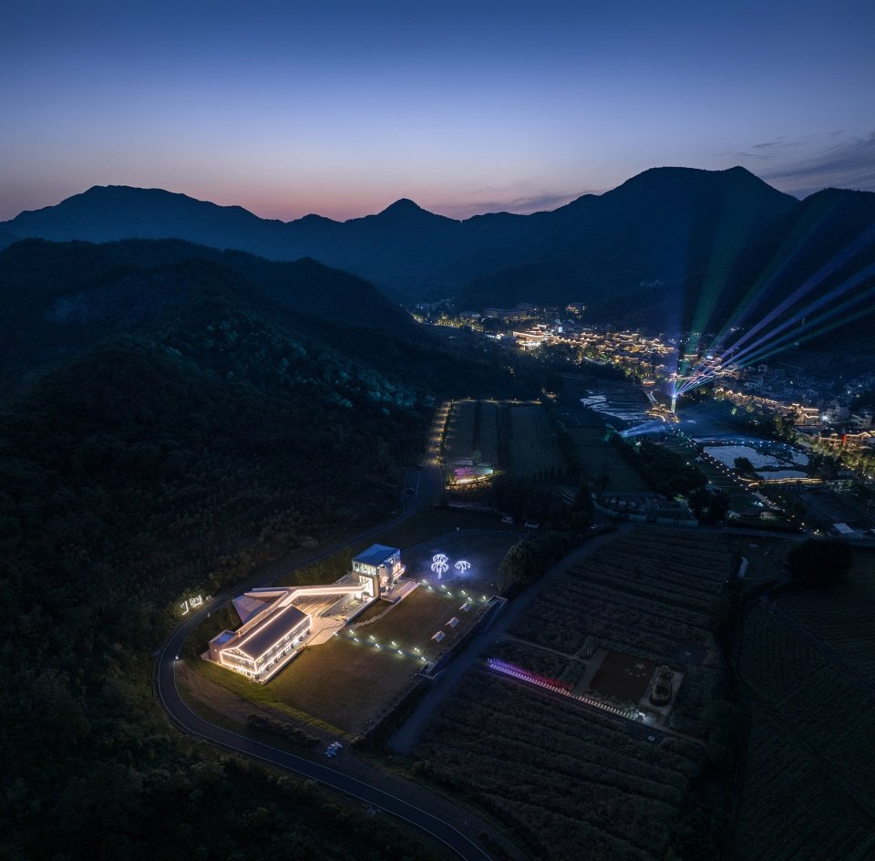 余村印象青年图书馆,浙江 / 上海交通大学设计学院杜春宇团队 余村印象青年图书馆,浙江 / 上海交通大学设计学院杜春宇团队