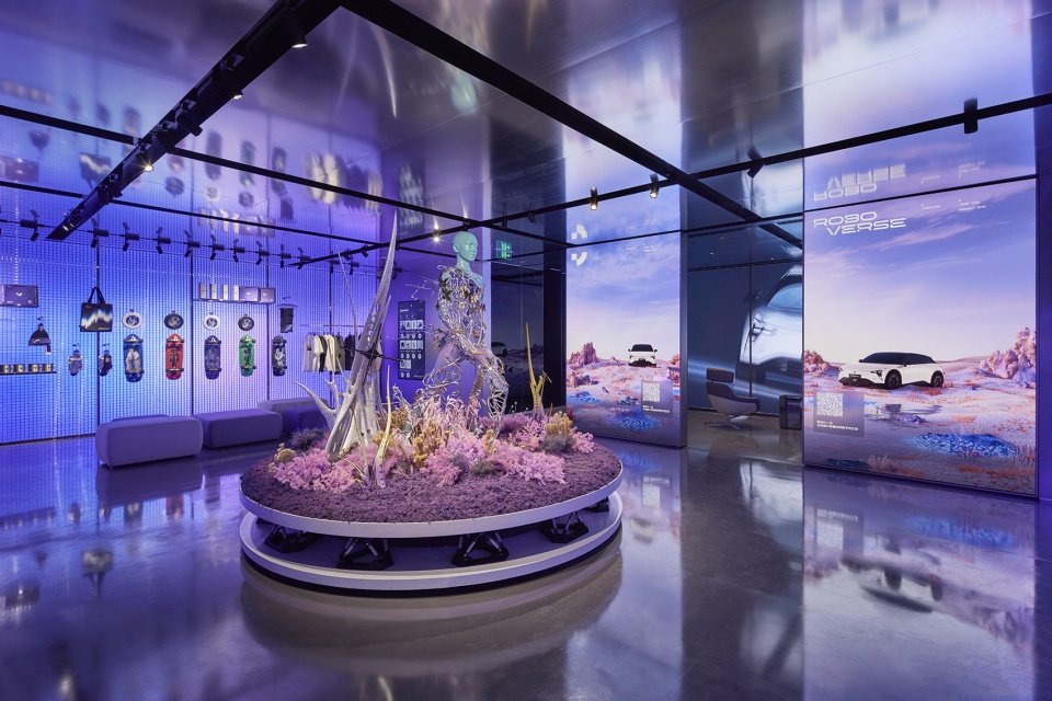 集度全新体验中心 ROBOVERSE，北京 / Gensler