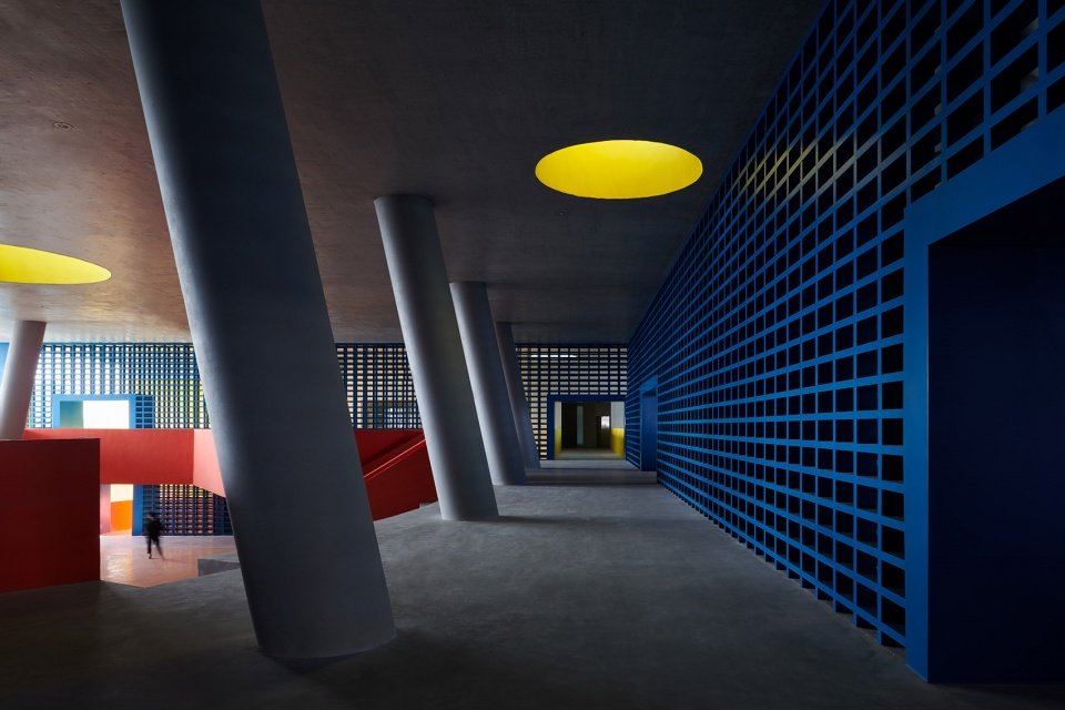 海口江东寰岛实验学校 / 迹·建筑事务所（TAO）