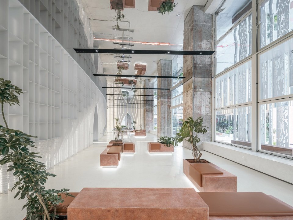 钢雨：德必上海书城 WE 改造设计 / Wutopia Lab