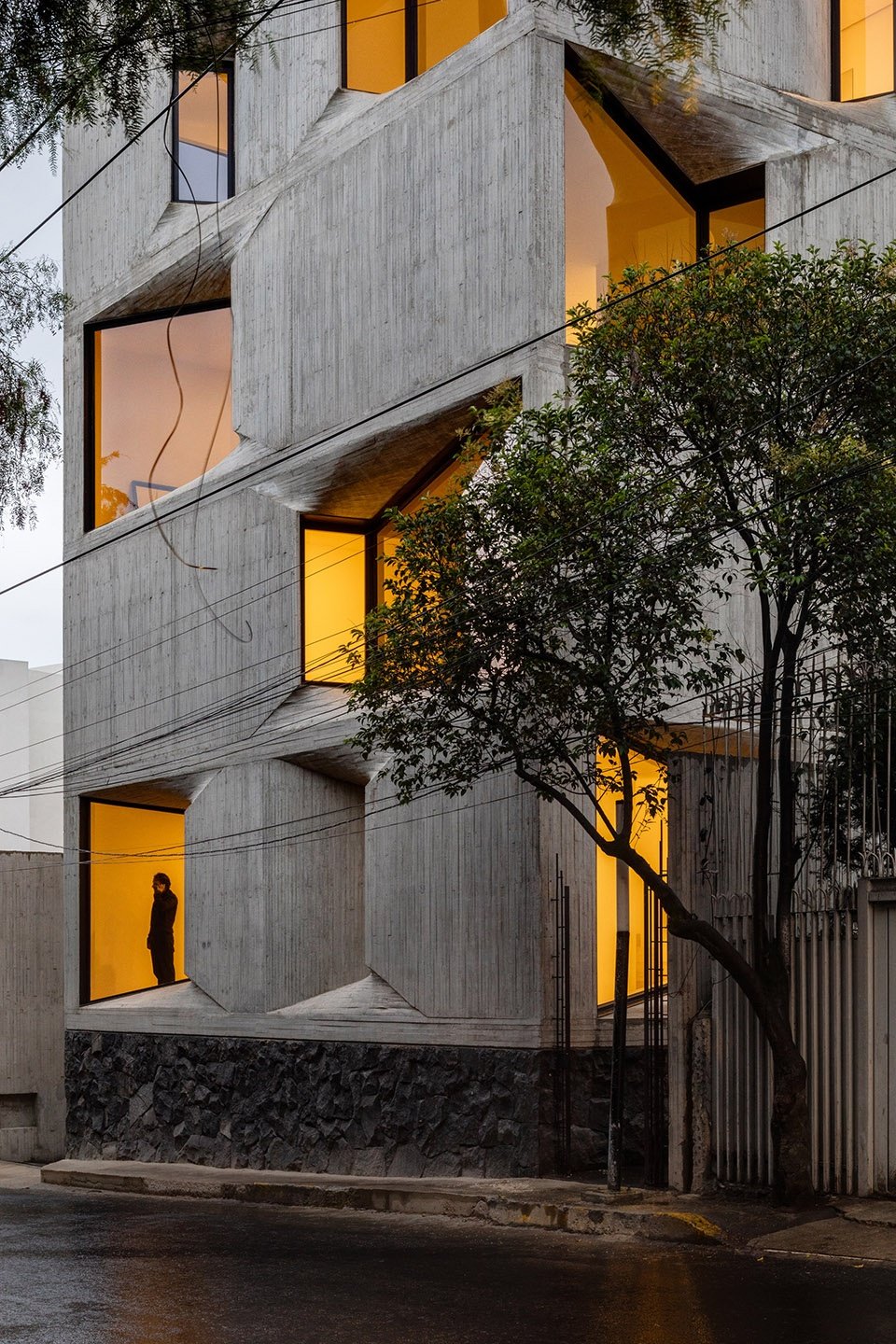 DL1310 公寓楼，墨西哥 / Michan Architecture + Young & Ayata