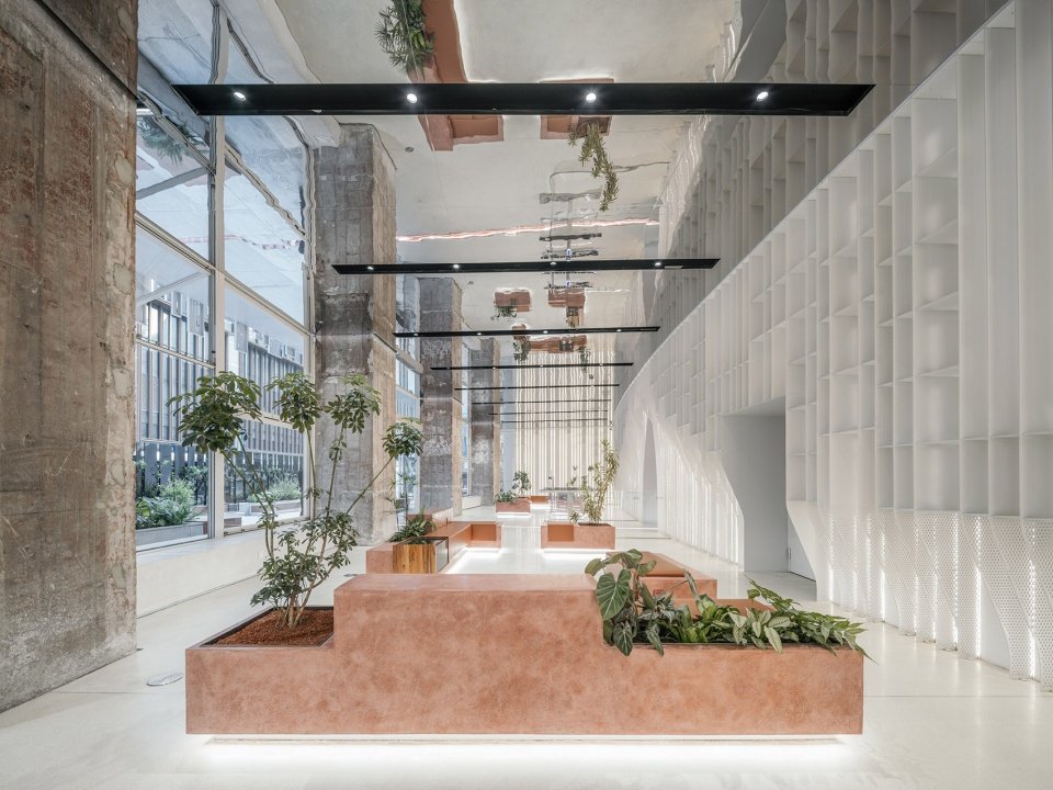 钢雨：德必上海书城 WE 改造设计 / Wutopia Lab