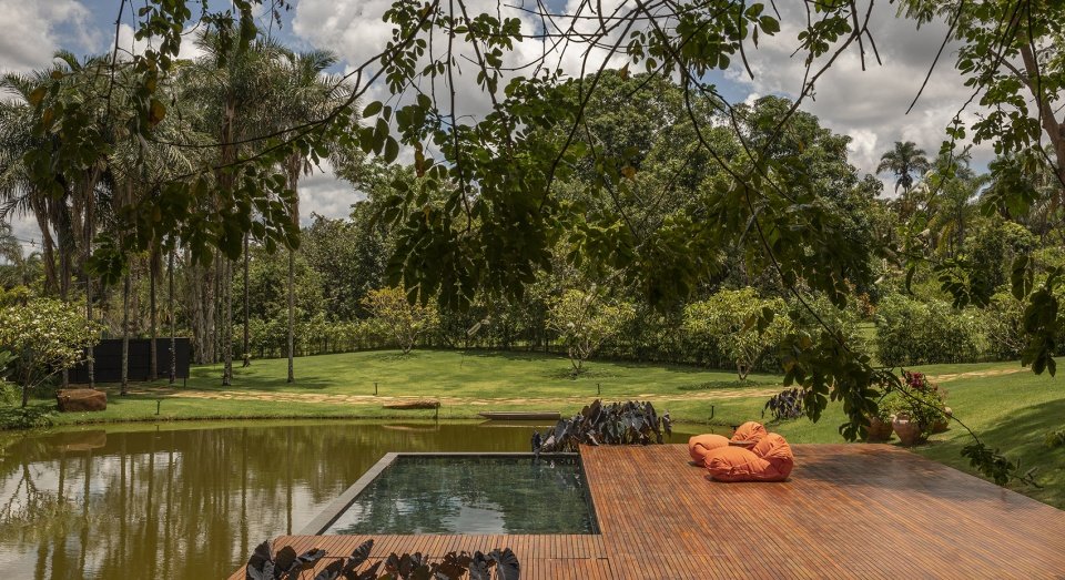 湖之屋，巴西 / Lake by mf+arquitetos