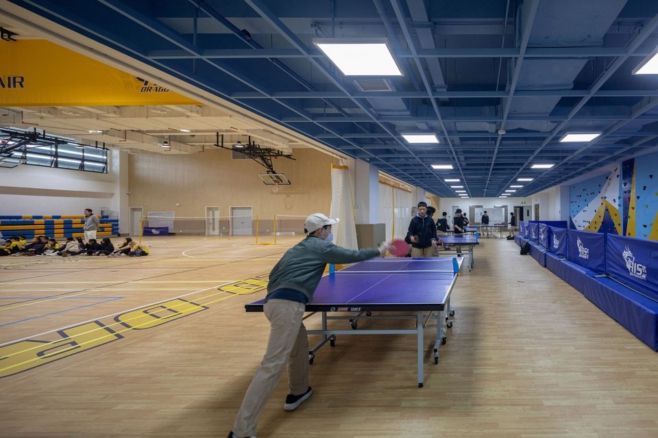 HIS 杭州国际学校 / 朱培栋 -line+ 建筑事务所 & gad HIS 杭州国际学校 / 朱培栋 -line+ 建筑事务所 & gad