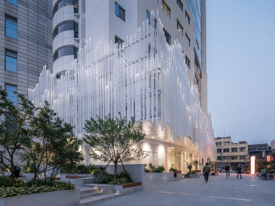 钢雨：德必上海书城 WE 改造设计 / Wutopia Lab