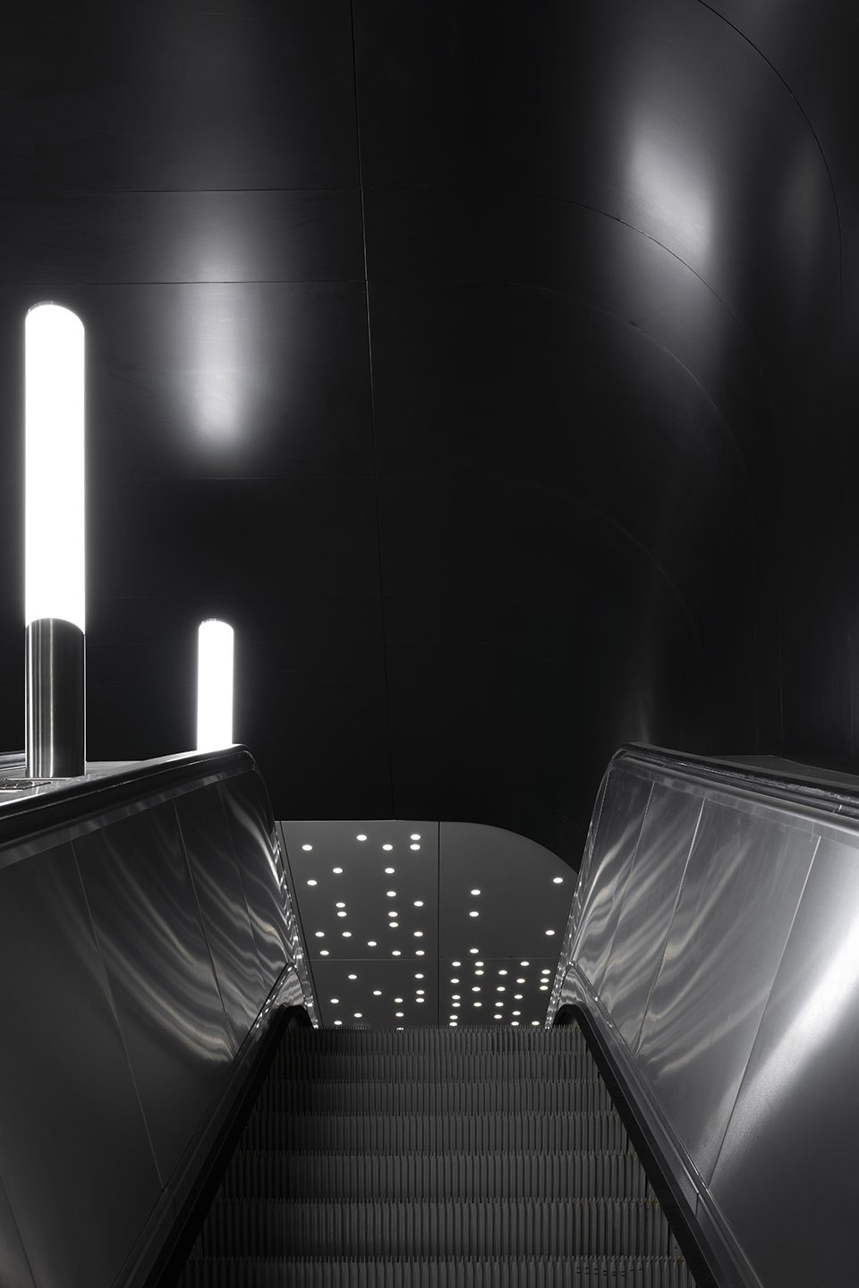 Klenovy Boulevard 枫树大道站,莫斯科 / ARCHSLON Klenovy Boulevard 枫树大道站,莫斯科 / ARCHSLON