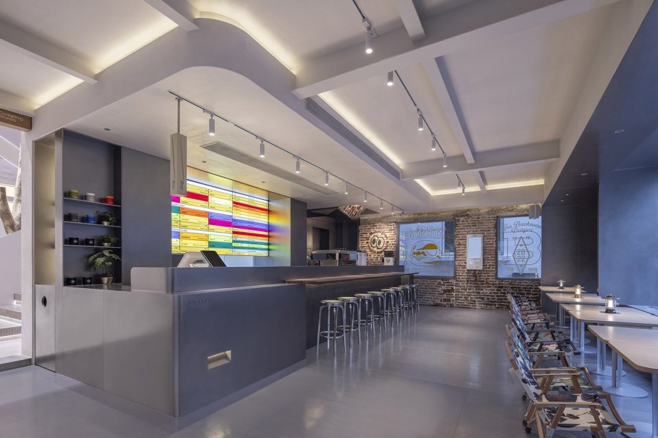 BACKROAD 户外集合店 / 杭州观堂设计 BACKROAD 户外集合店 / 杭州观堂设计