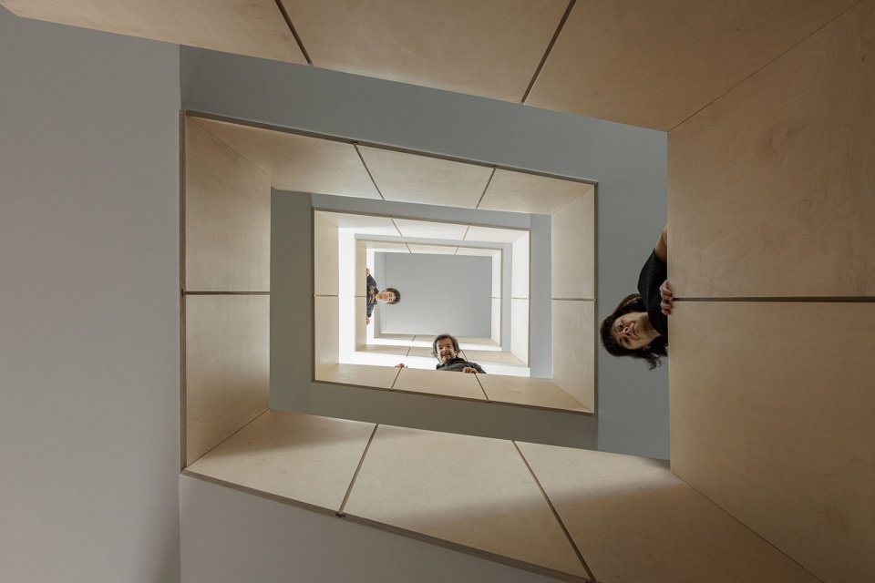 垂直住宅，波尔图 / Tsou Arquitectos