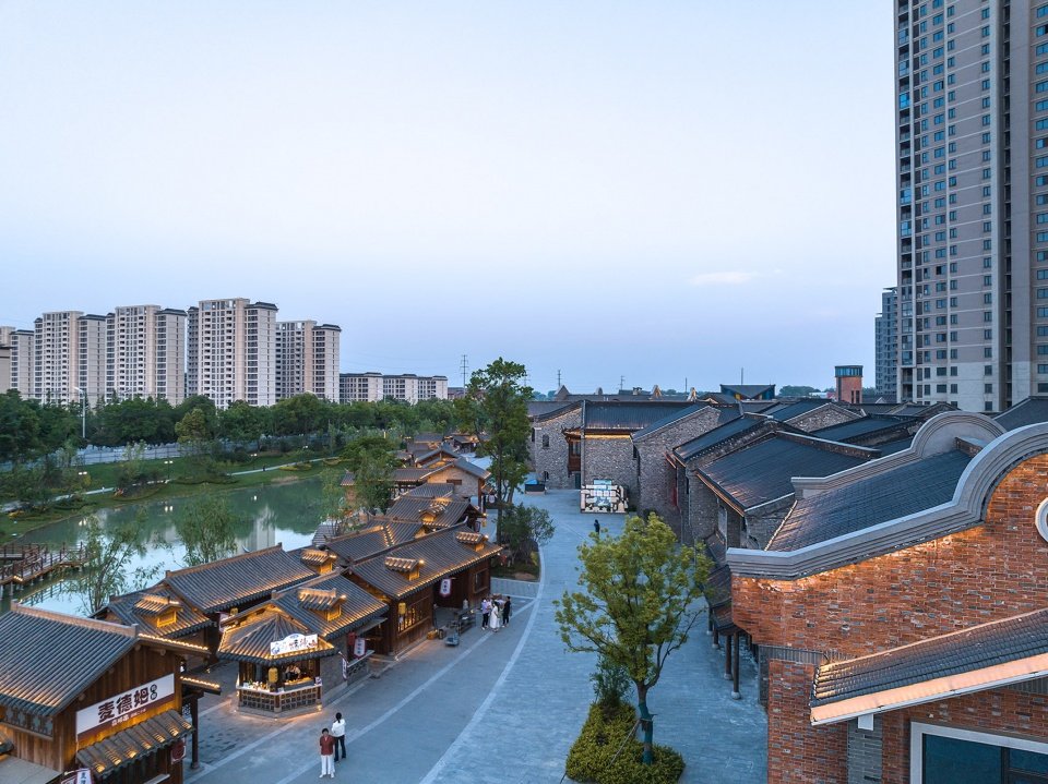 阜阳罍街，安徽 / 柏涛建筑