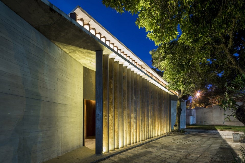 UHP 犹太教会堂,巴拉圭 / Equipo de Arquitectura UHP 犹太教会堂,巴拉圭 / Equipo de Arquitectura