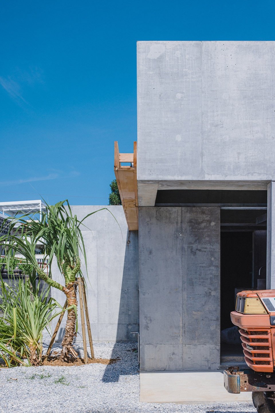 志坚原住宅，日本冲绳 / Studio Cochi Architects