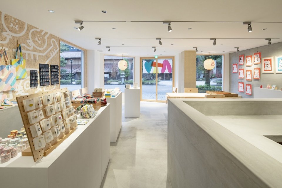 AIUEO 山代温泉店，日本 / koyori + Akihiro Tai