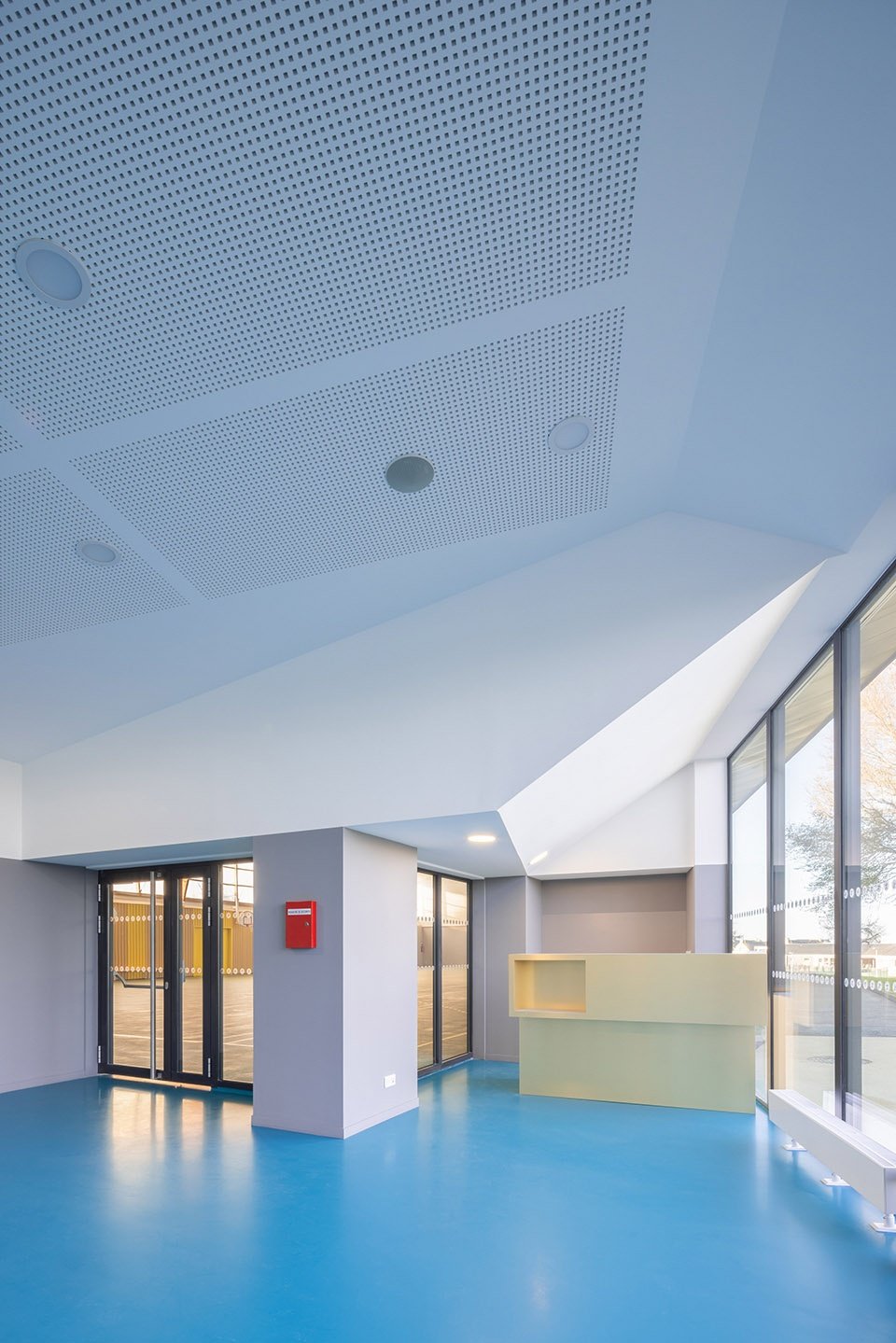 Coum 体育中心翻新扩建，法国 / ENO Architectes