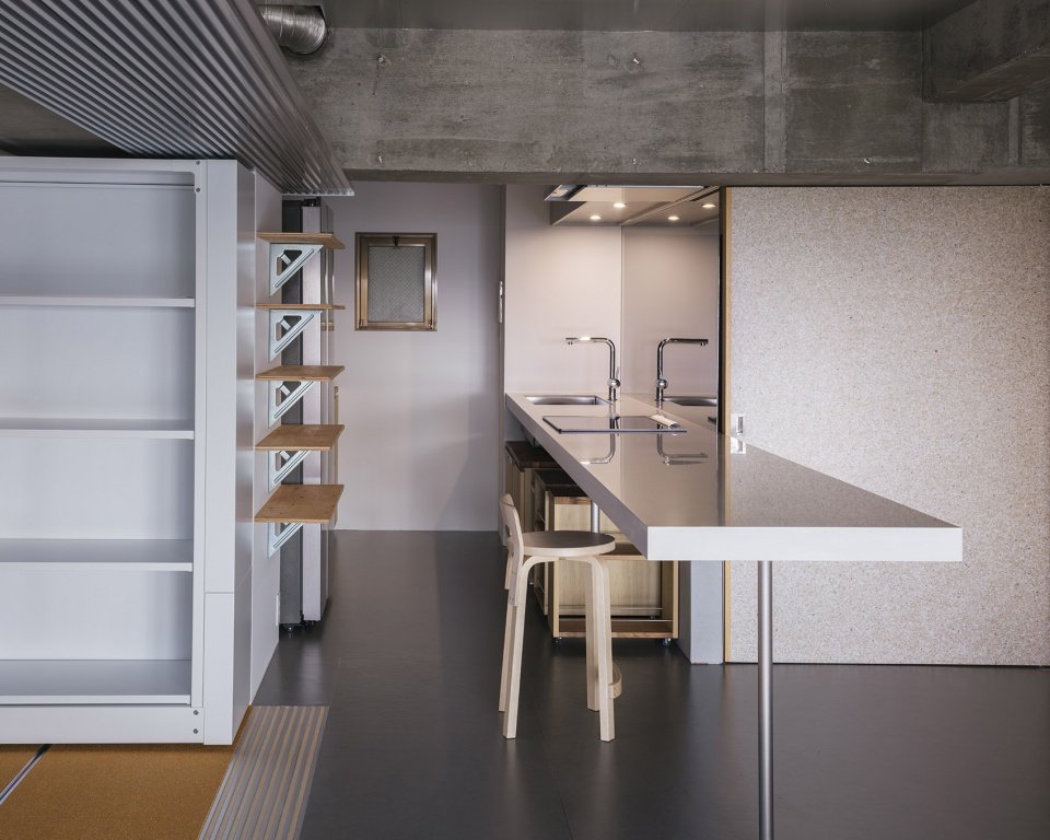 樱坂自宅，日本 / Masaaki Iwamoto/ Masaaki Iwamoto Laboratory + ICADA