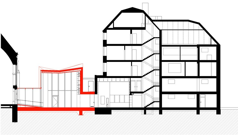 红色教堂改造，捷克 / atelier-r