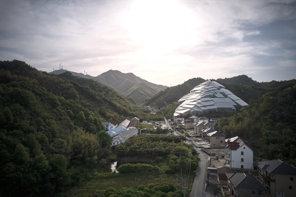 没有建筑师的建筑 -《山下美术馆》/ 摄影：梅可嘉