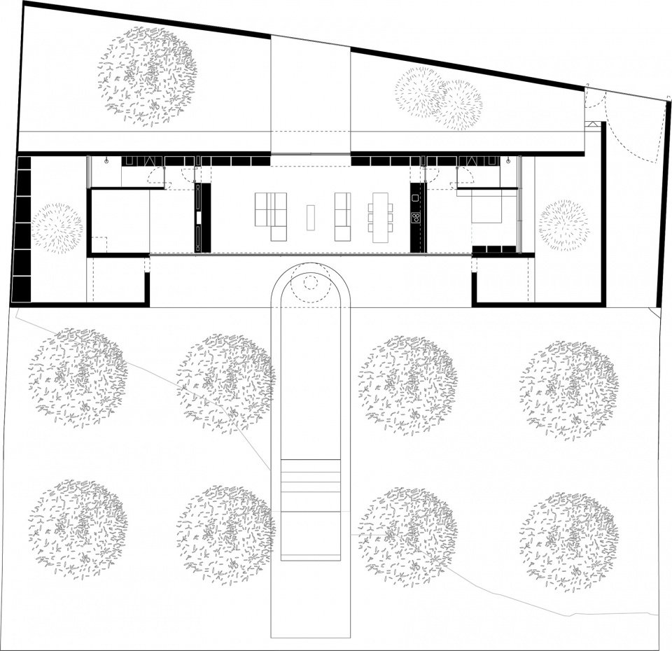 橄榄树林里的住宅，西班牙 / Balzar Arquitectos
