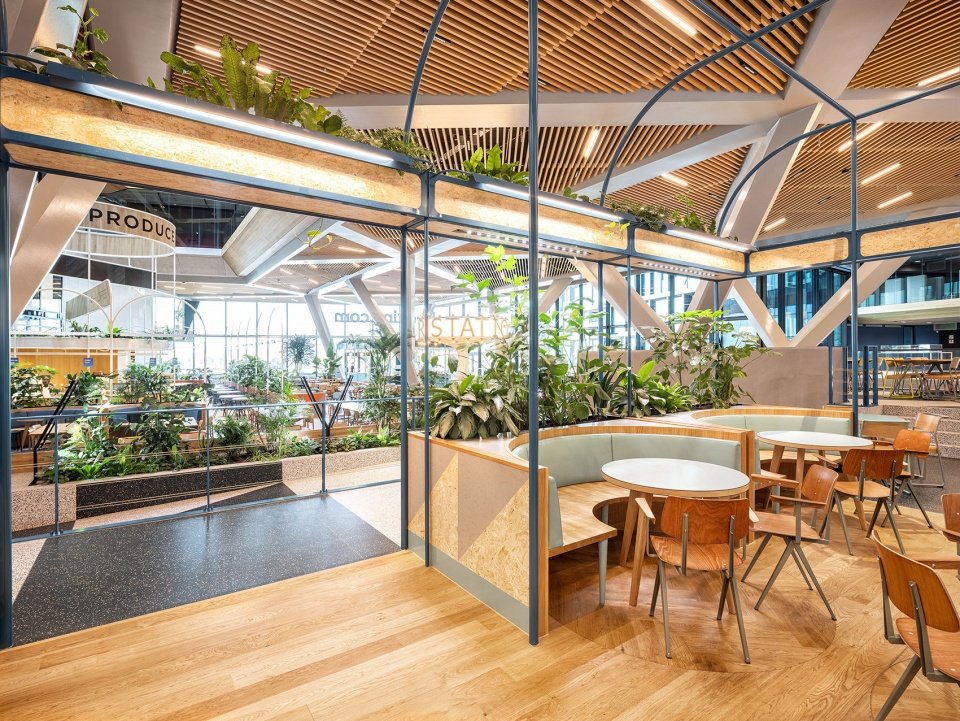 Booking.com 城市园区，阿姆斯特丹 / UNStudio + HofmanDujardin