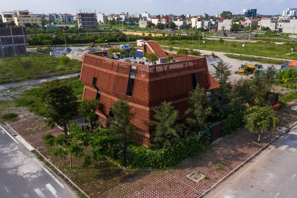 瓦巢住宅,越南 / H&P Architects 瓦巢住宅,越南 / H&P Architects