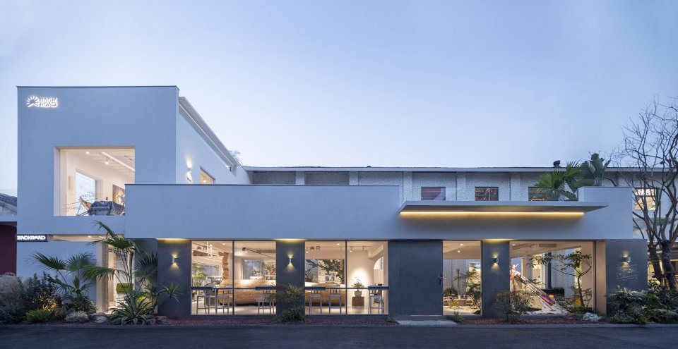 BACKROAD 户外集合店 / 杭州观堂设计 BACKROAD 户外集合店 / 杭州观堂设计