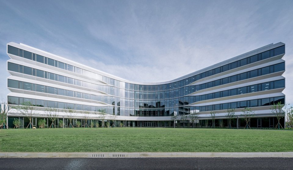 HIS 杭州国际学校 / 朱培栋 -line+ 建筑事务所 & gad HIS 杭州国际学校 / 朱培栋 -line+ 建筑事务所 & gad