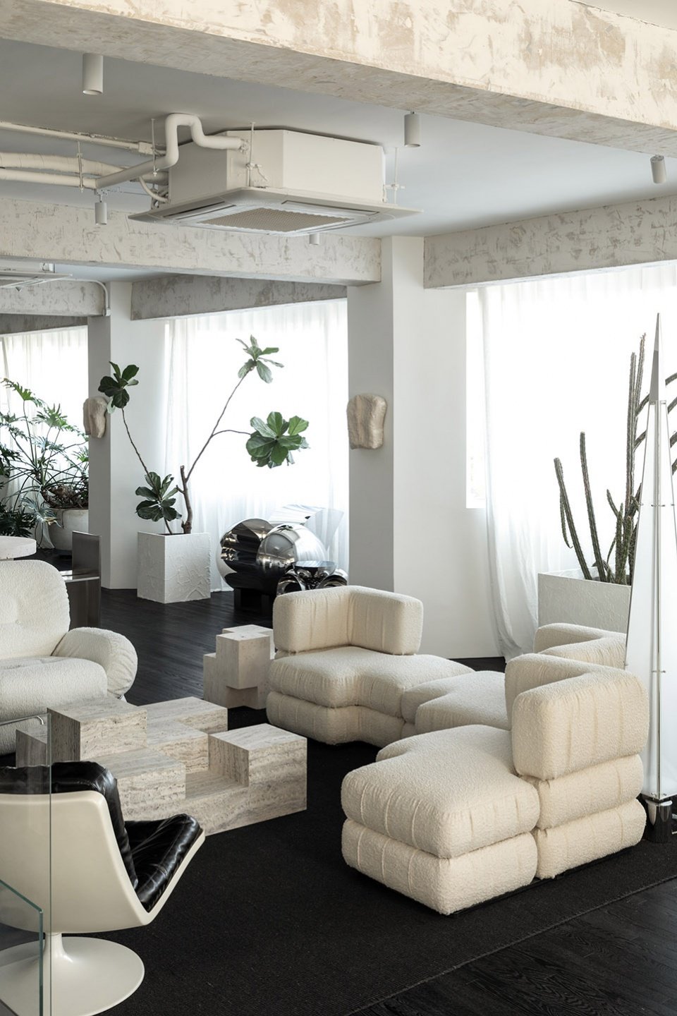 NOTHING DESIGN 上海工作室 / NOTHING DESIGN NOTHING DESIGN 上海工作室 / NOTHING DESIGN