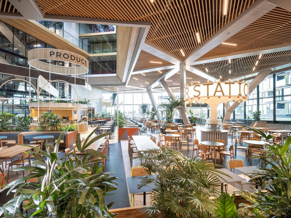 Booking.com 城市园区，阿姆斯特丹 / UNStudio + HofmanDujardin