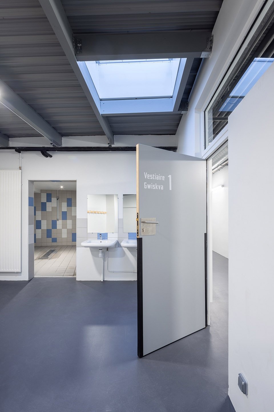 Coum 体育中心翻新扩建，法国 / ENO Architectes