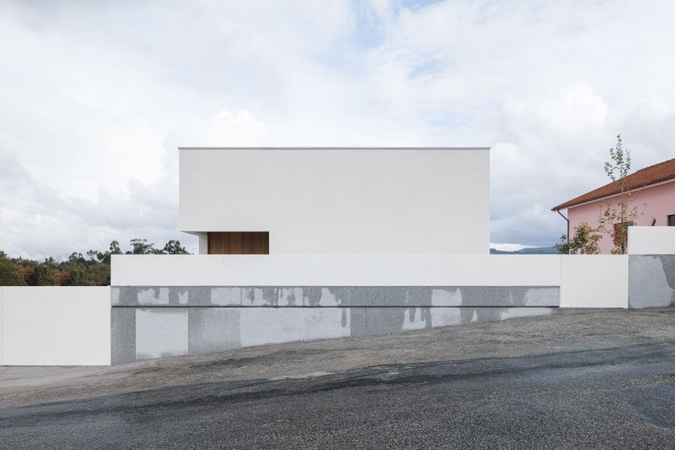 Santa Marinha 住宅，葡萄牙 / Helder da Rocha Arquitectos