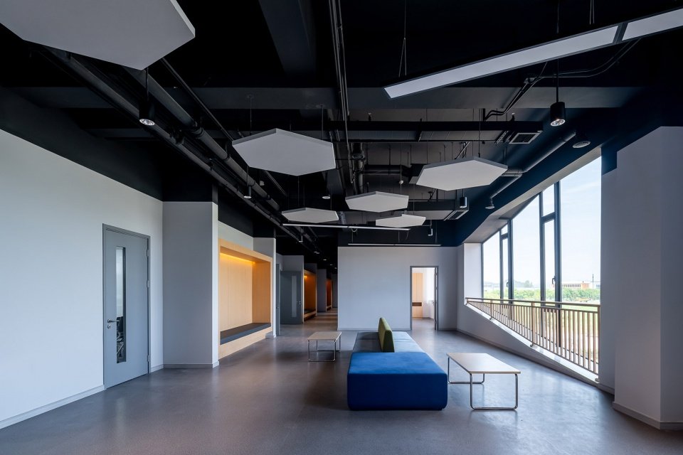 HIS 杭州国际学校 / 朱培栋 -line+ 建筑事务所 & gad HIS 杭州国际学校 / 朱培栋 -line+ 建筑事务所 & gad