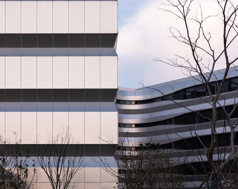 HIS 杭州国际学校 / 朱培栋 -line+ 建筑事务所 & gad HIS 杭州国际学校 / 朱培栋 -line+ 建筑事务所 & gad