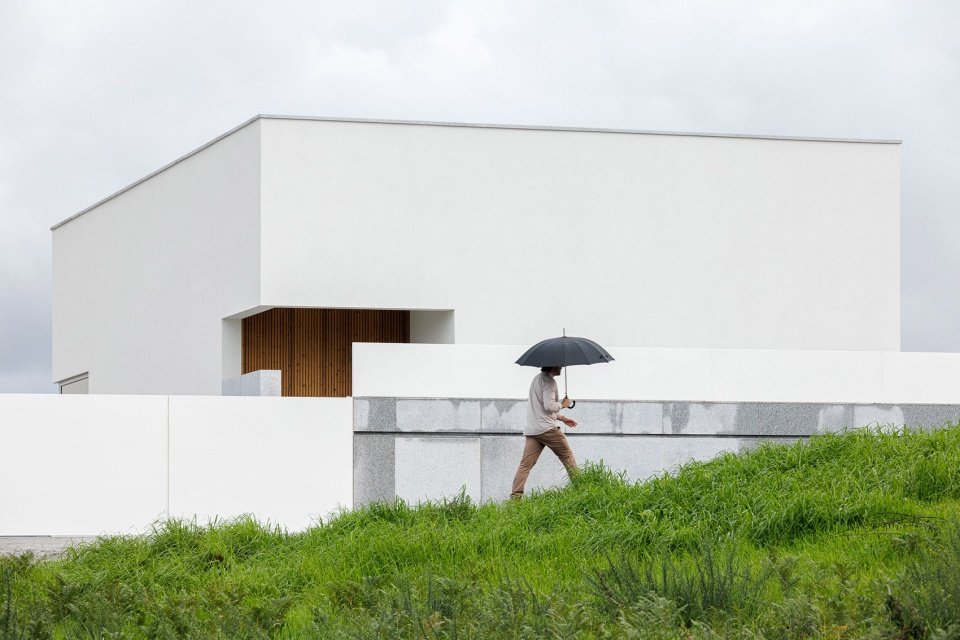 Santa Marinha 住宅，葡萄牙 / Helder da Rocha Arquitectos