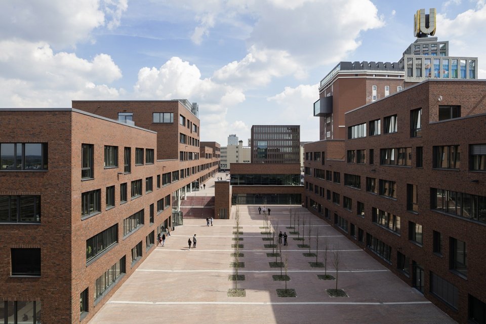 多特蒙德 U 艺术创意中心及职业教育学园，德国 / Gerber Architekten