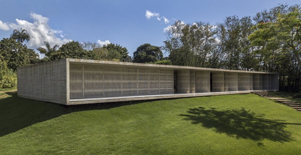 湖之屋，巴西 / Lake by mf+arquitetos