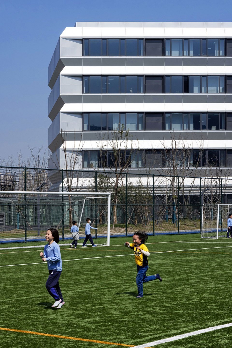 HIS 杭州国际学校 / 朱培栋 -line+ 建筑事务所 & gad HIS 杭州国际学校 / 朱培栋 -line+ 建筑事务所 & gad