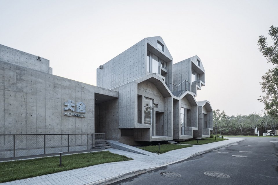 阿那亚犬舍，秦皇岛 / GOM 高目建筑