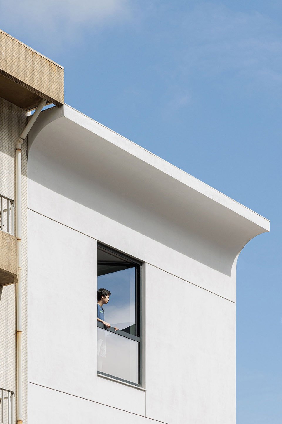 垂直住宅，波尔图 / Tsou Arquitectos