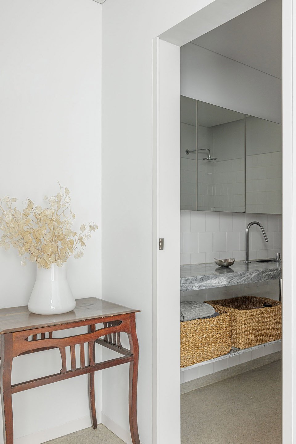 垂直住宅，波尔图 / Tsou Arquitectos