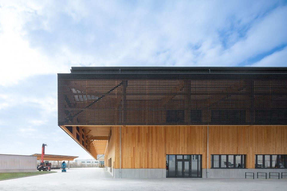 Hald & Grunewald 总部大楼，斯图加特 / rundzwei Architekten BDA